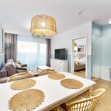Faro Polanki Aqua Na Wydmie Apartmanhotel